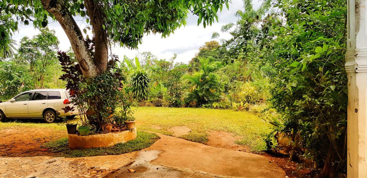 קנדי Suisse Villa מראה חיצוני תמונה